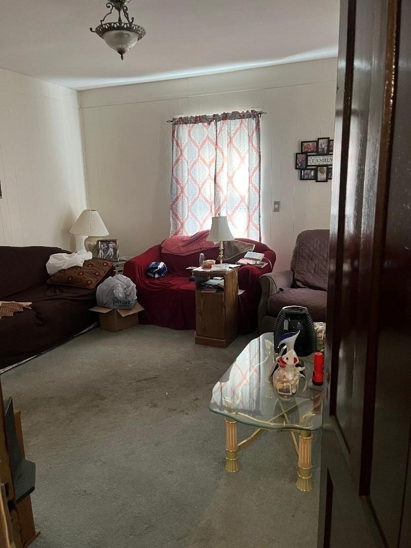 7 Maxwell St Property Photo 17