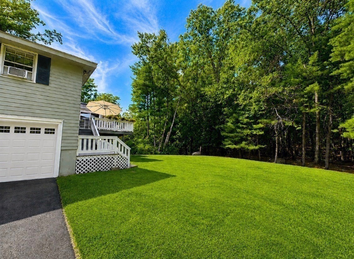 18 Lido Property Photo 7