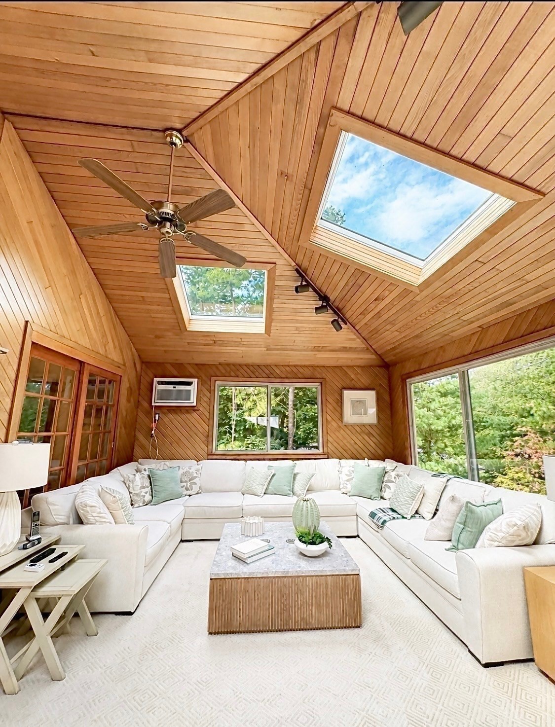 18 Lido Property Photo 20