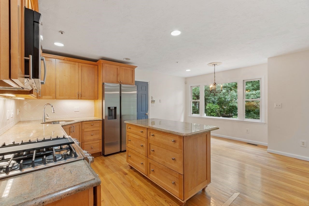 57 Cobblestone Circle Property Photo 2