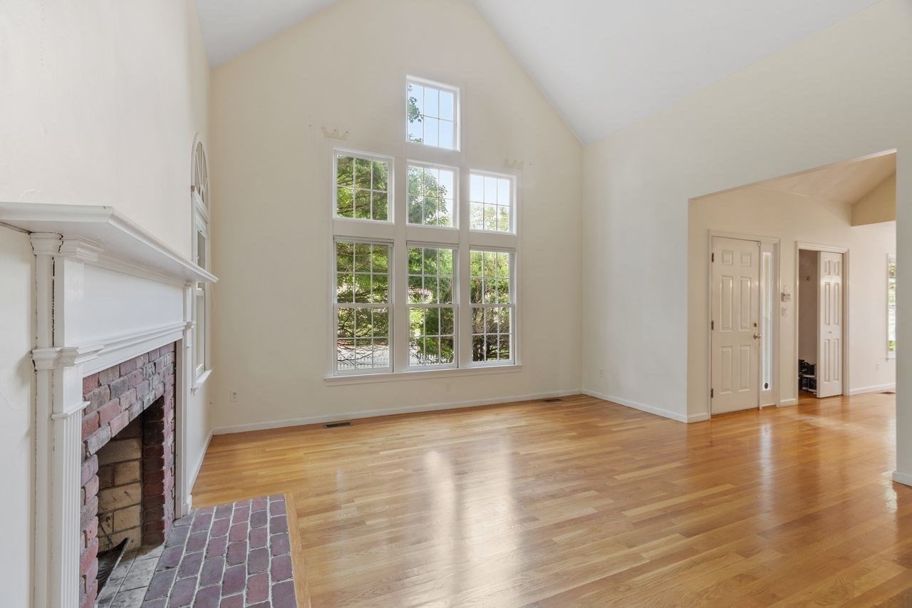 57 Cobblestone Circle Property Photo 10