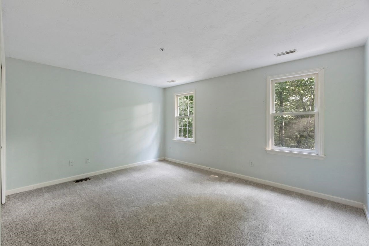 57 Cobblestone Circle Property Photo 22