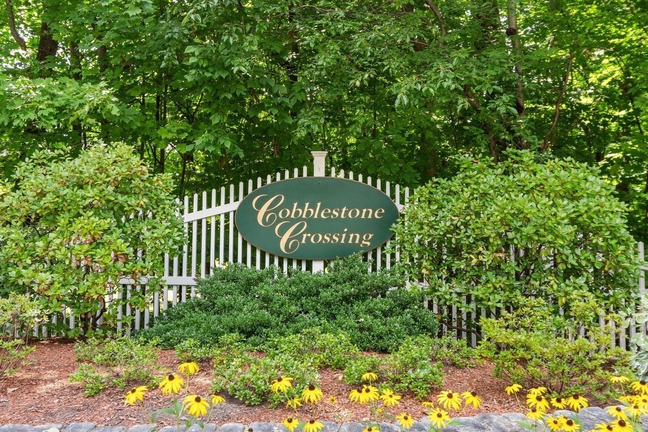 57 Cobblestone Circle Property Photo 33