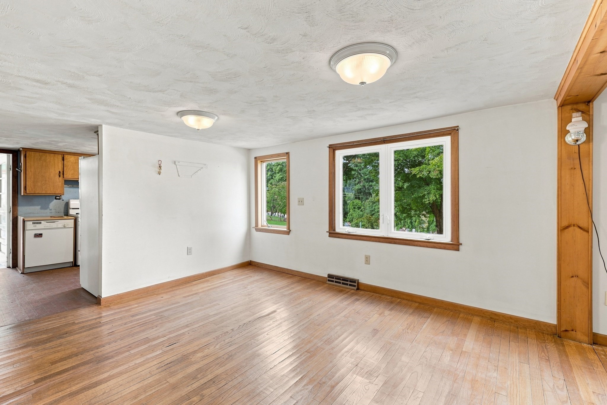 200 Hockanum Rd Property Photo 10