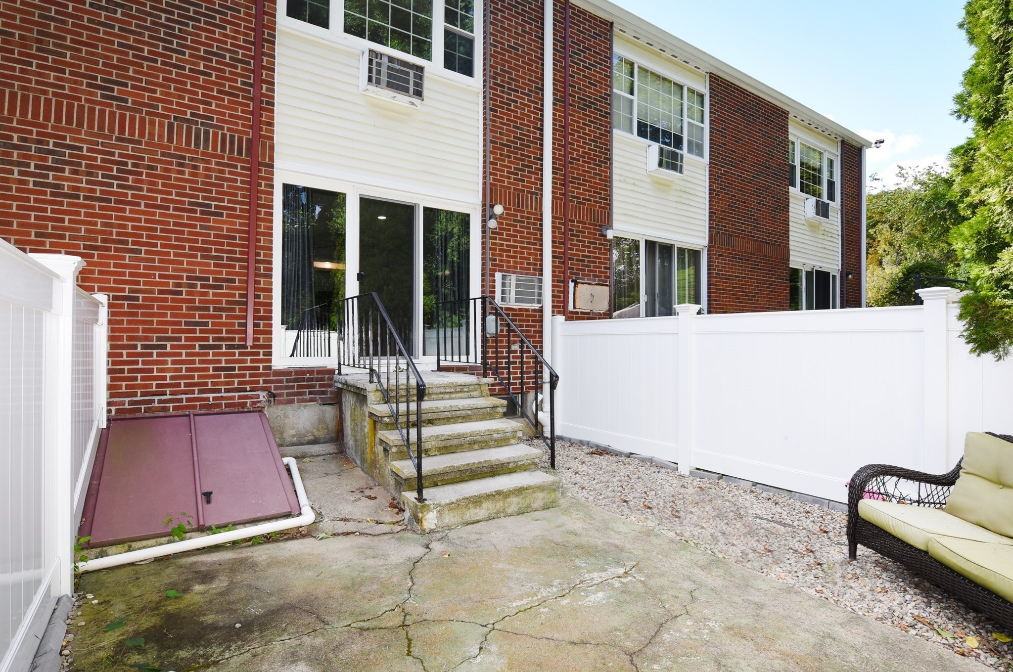 41 Foundry Street # 3 Property Photo 27