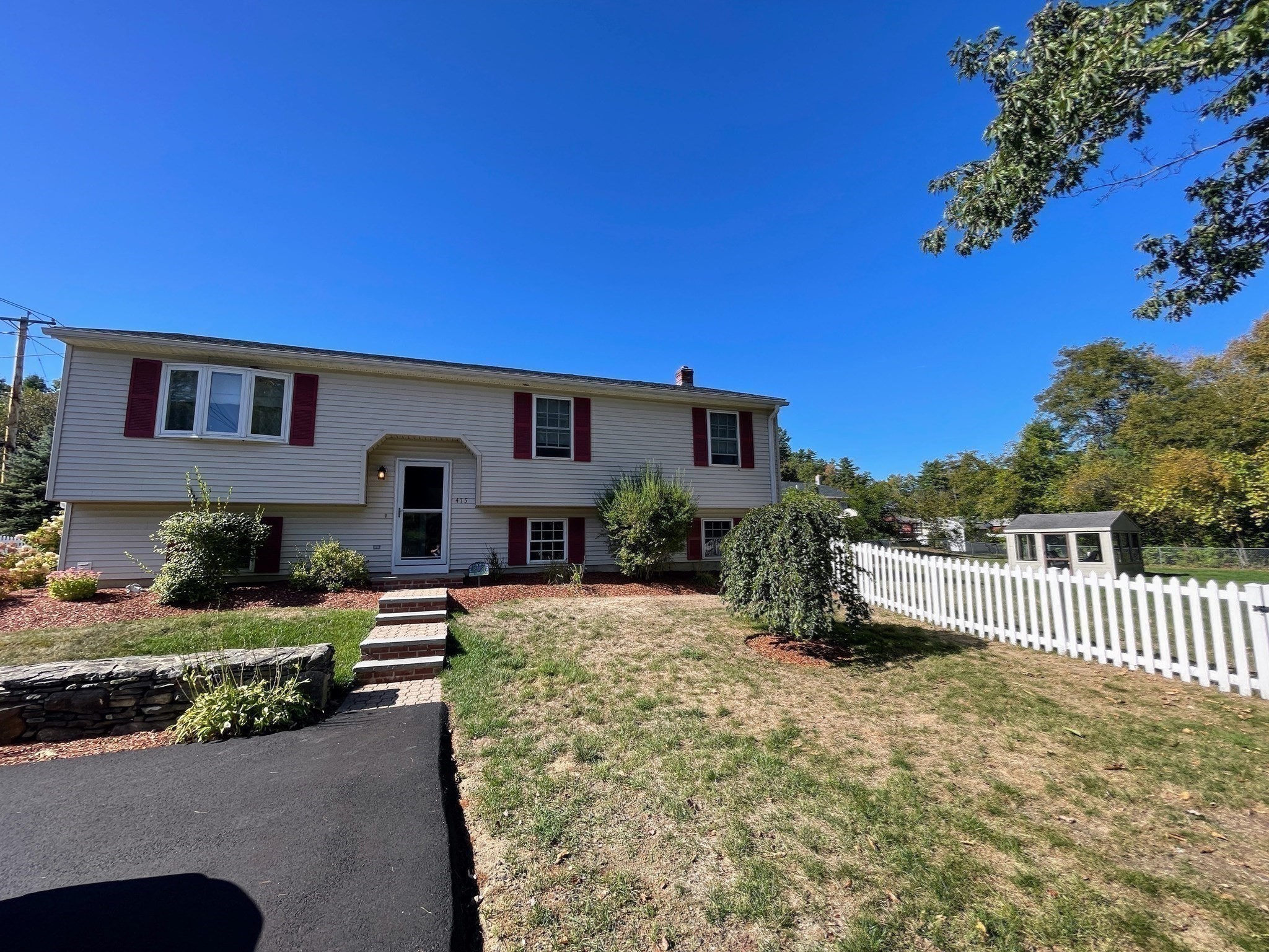 475 West Street Property Photo 1