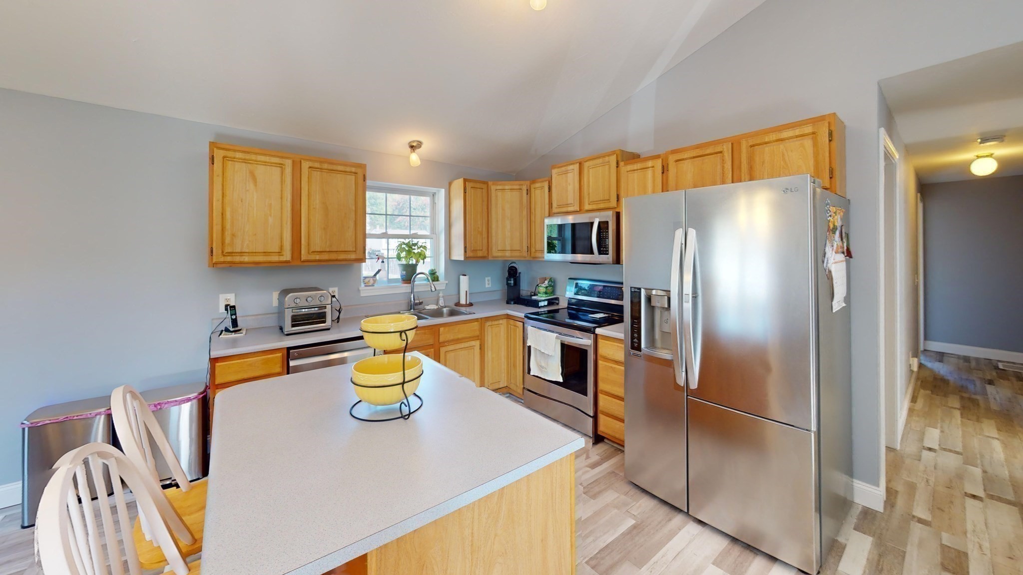 475 West Street Property Photo 13