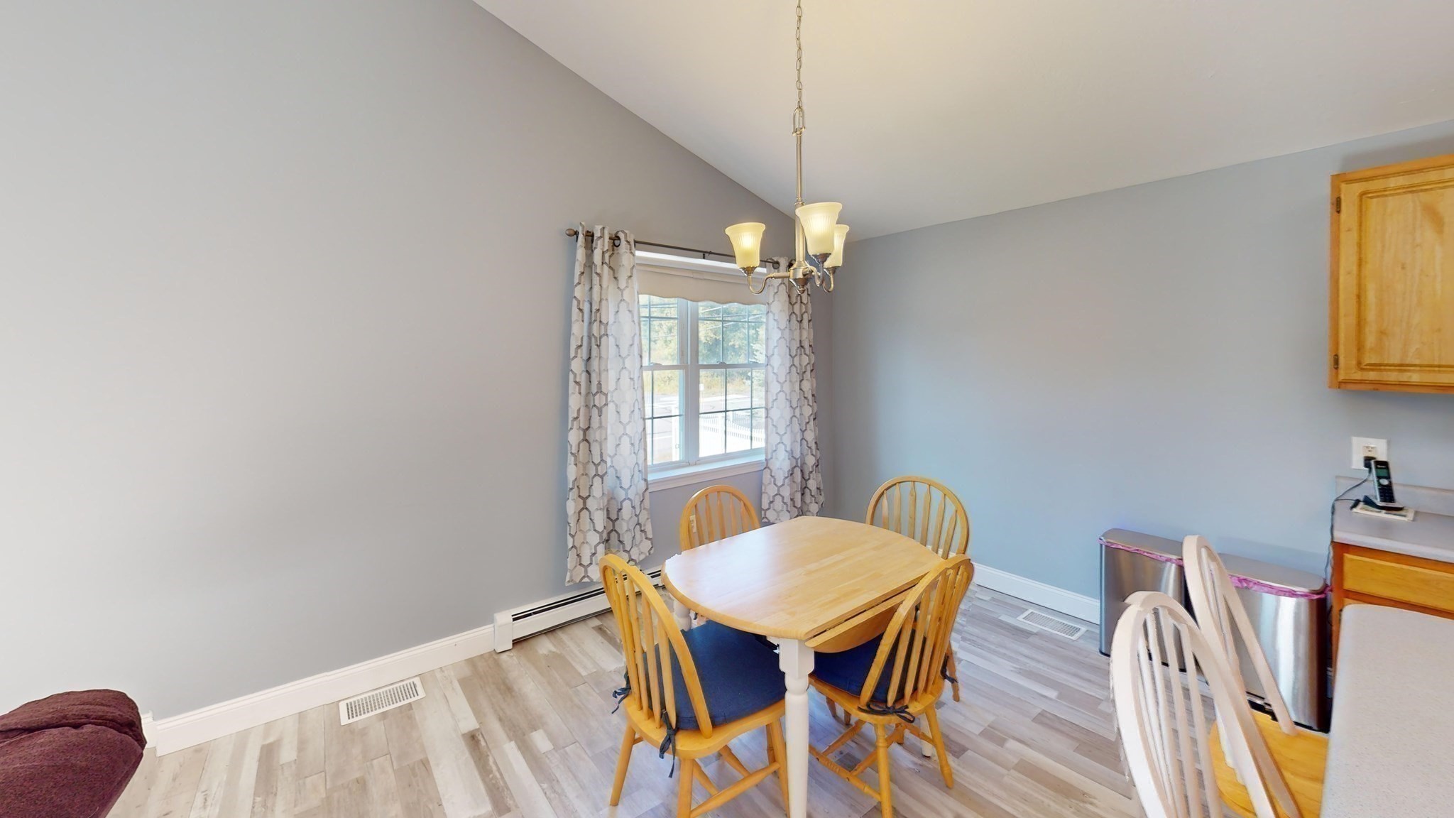 475 West Street Property Photo 15
