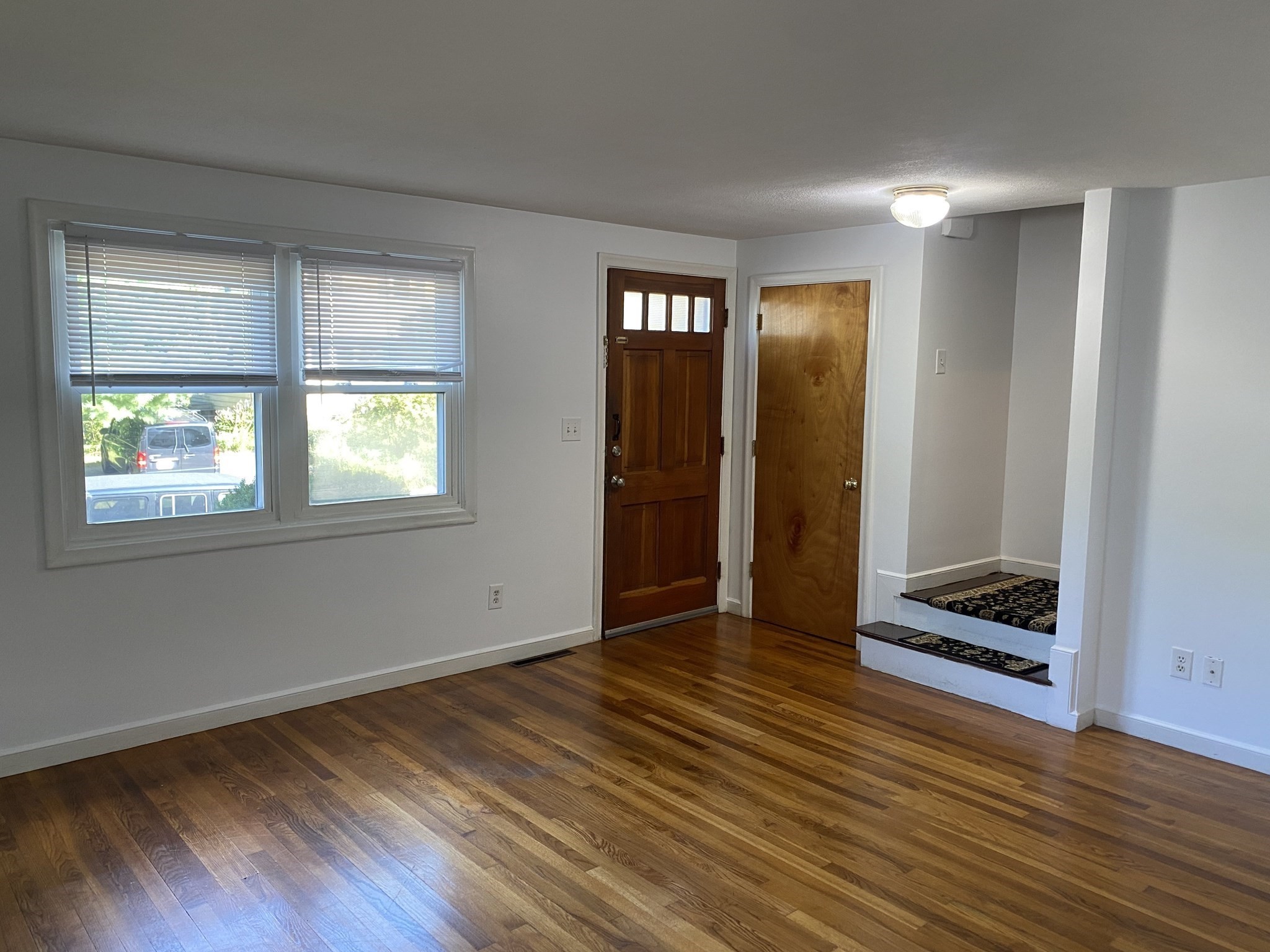 163 Maple St # 163 Property Photo 5