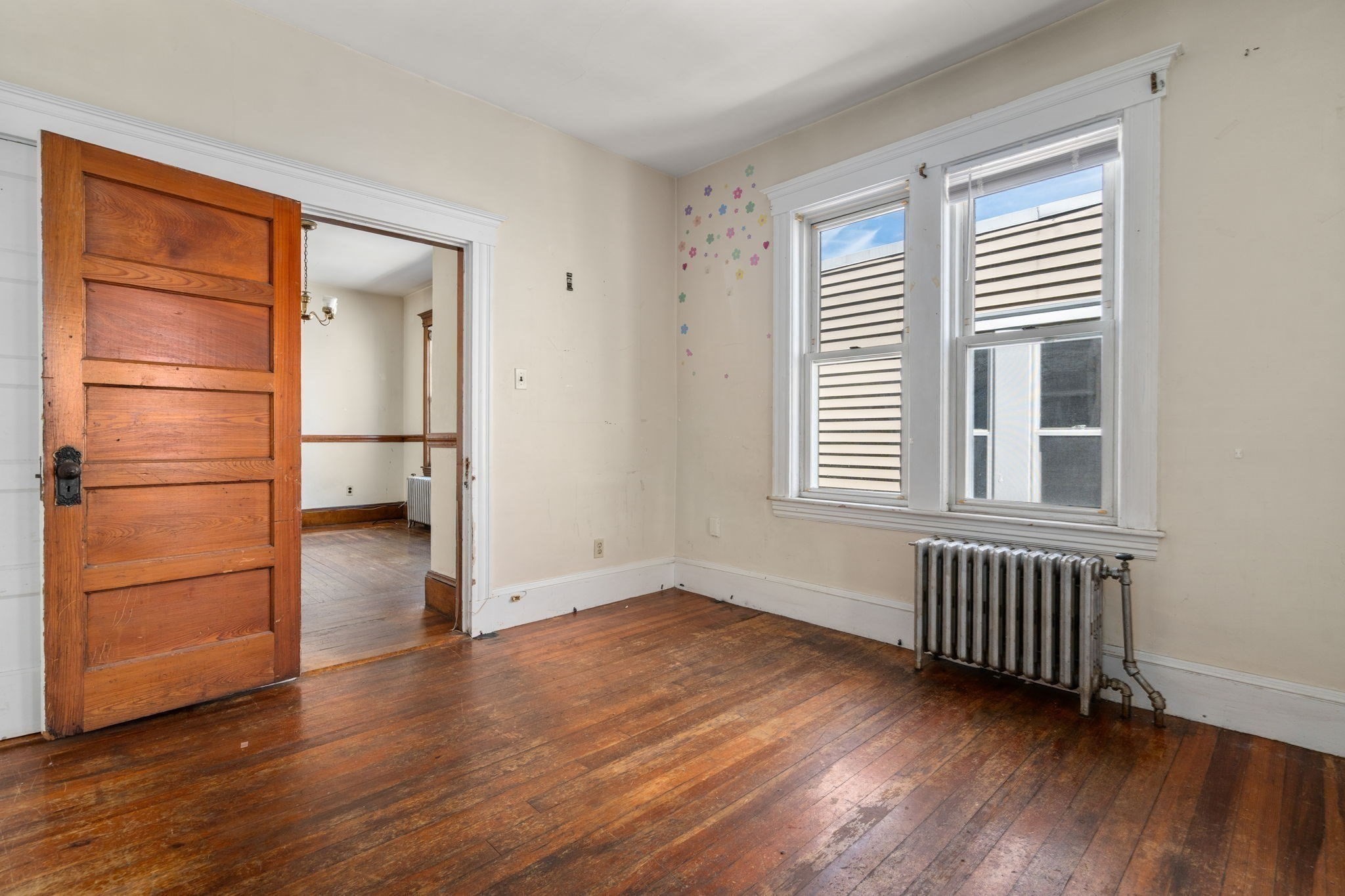 735 Parker Street Property Photo 13