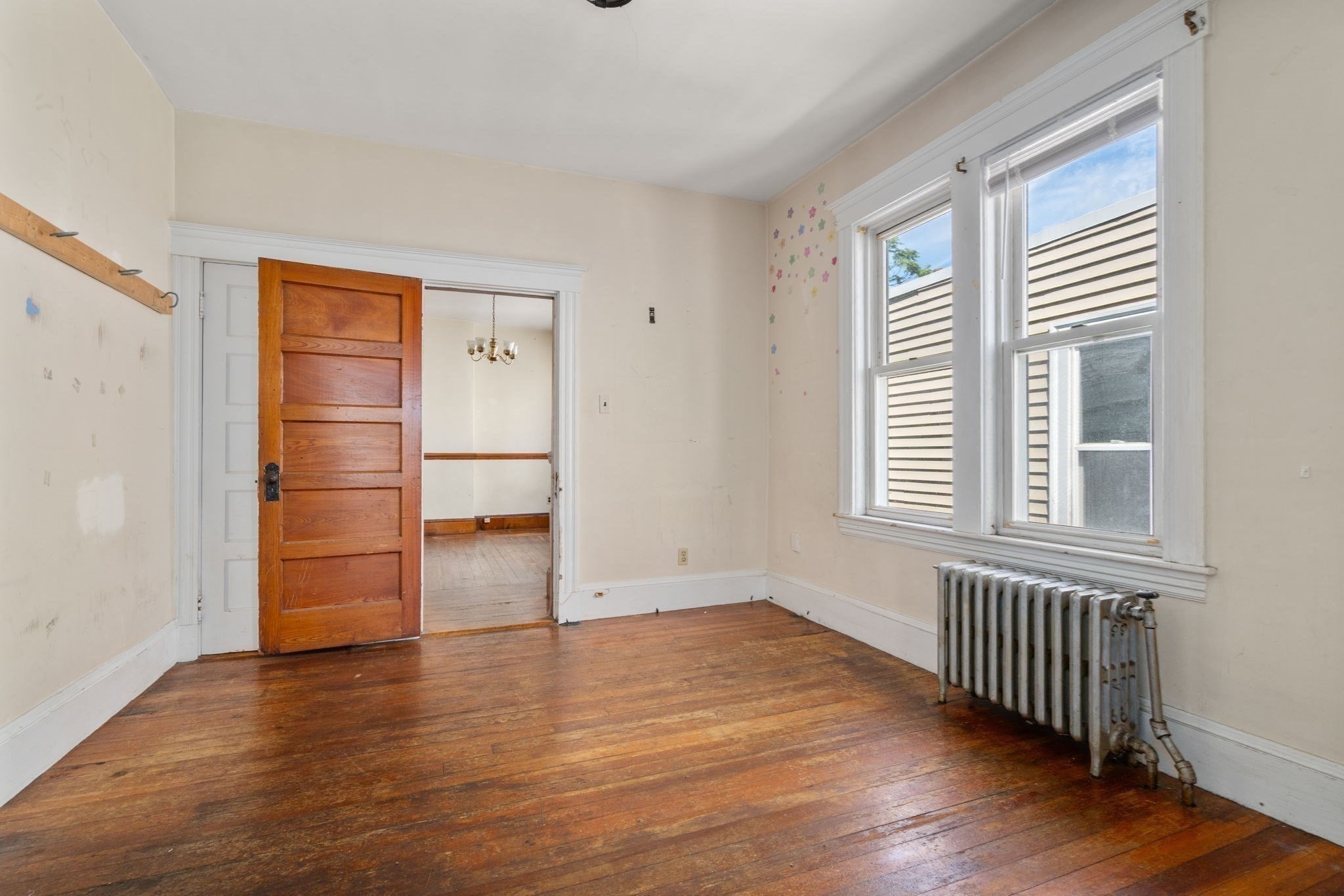 735 Parker Street Property Photo 15