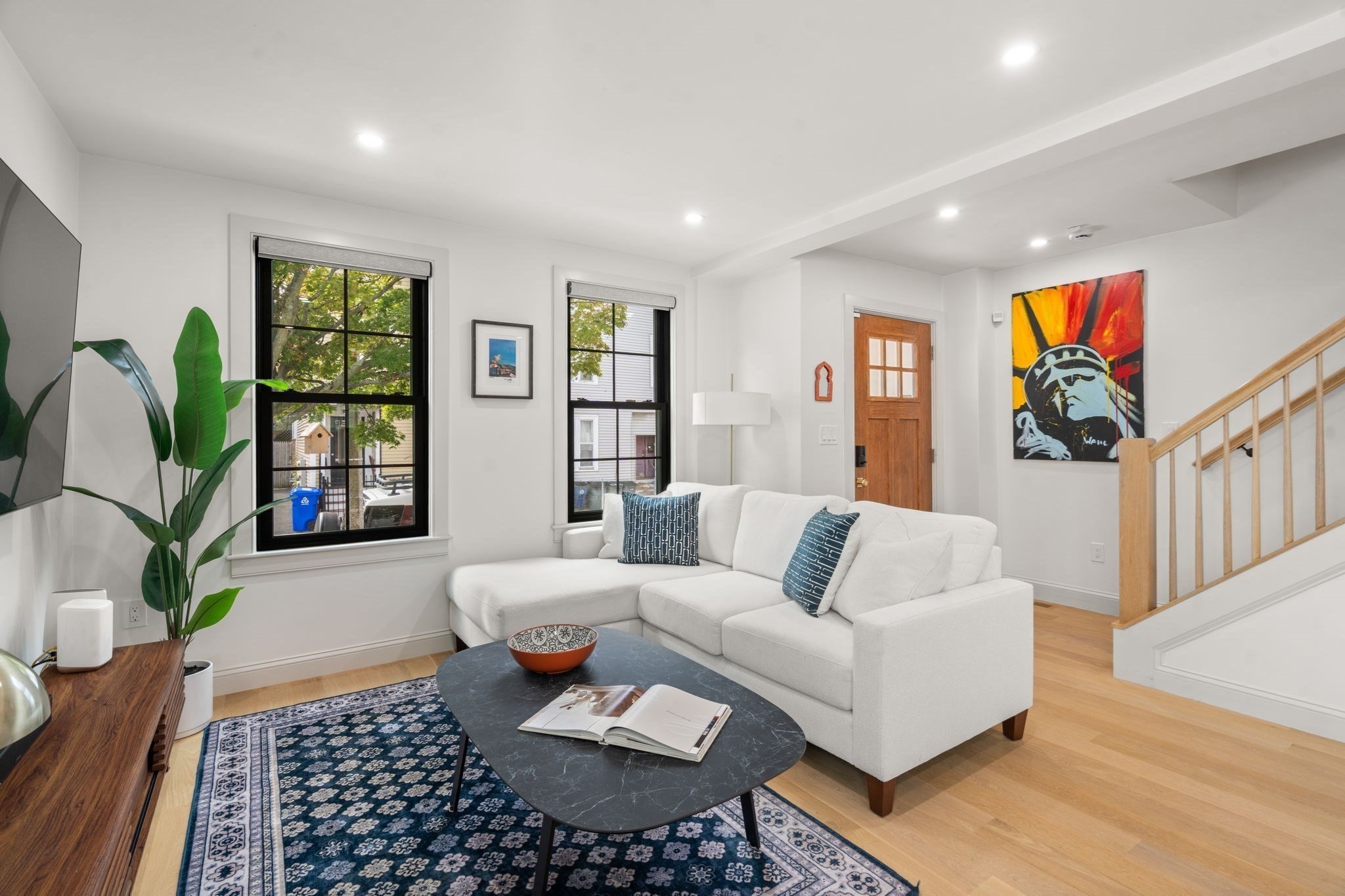 2 Leeds Street Property Photo 4