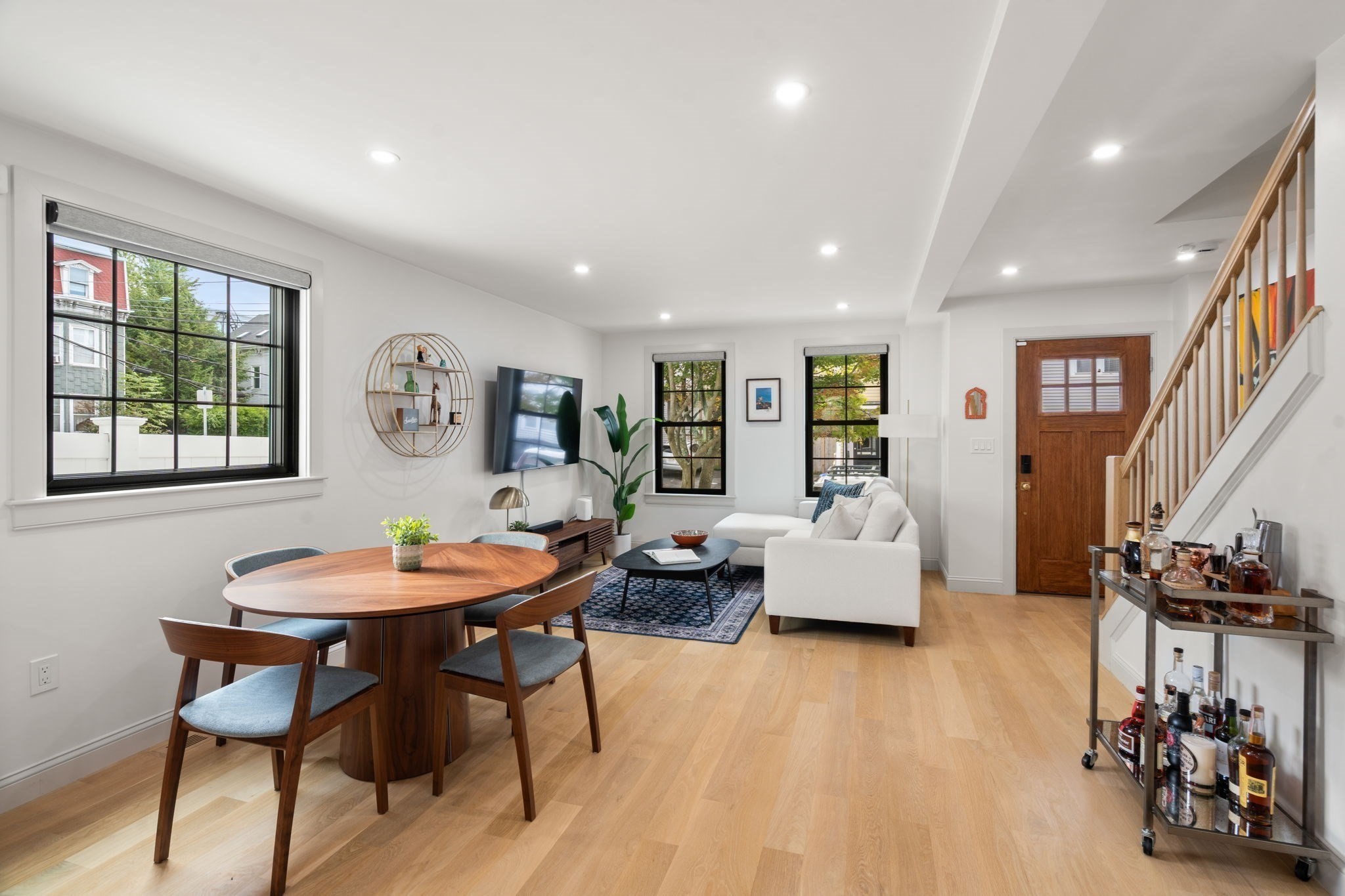 2 Leeds Street Property Photo 5