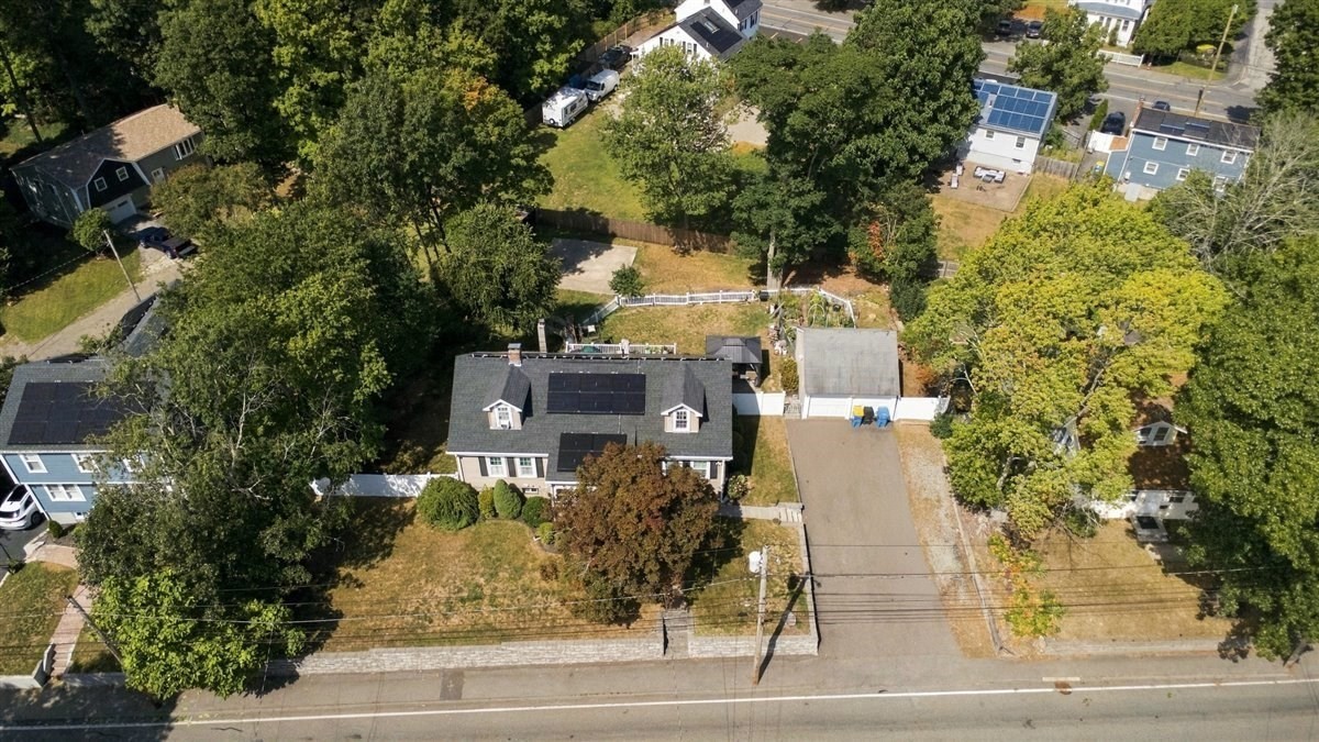 234 Allen St. Property Photo 36