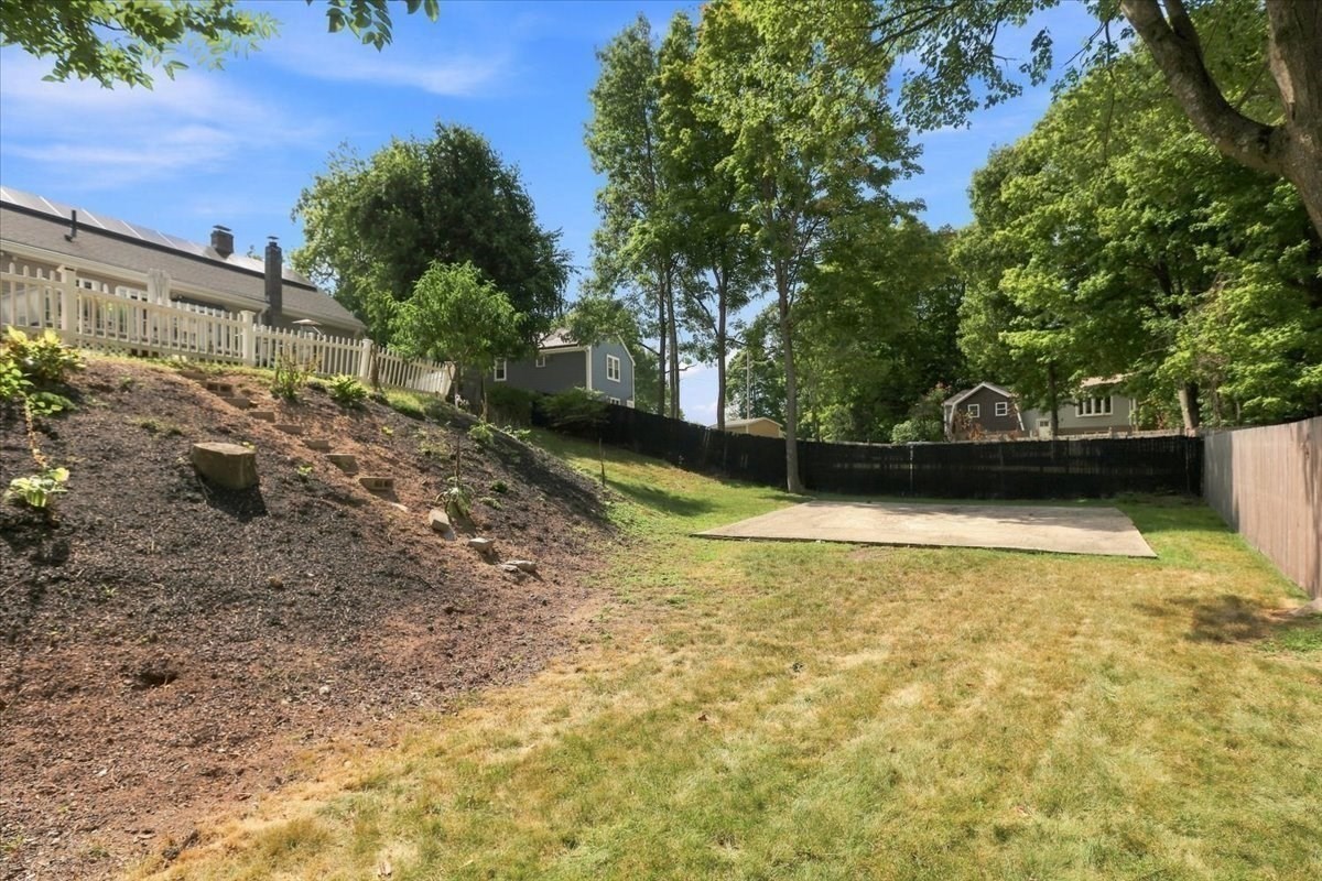 234 Allen St. Property Photo 41