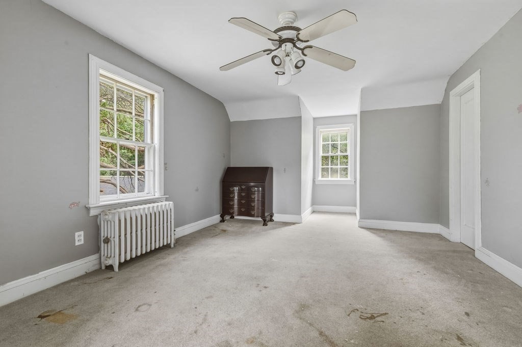 1248 Pleasant St Property Photo 25
