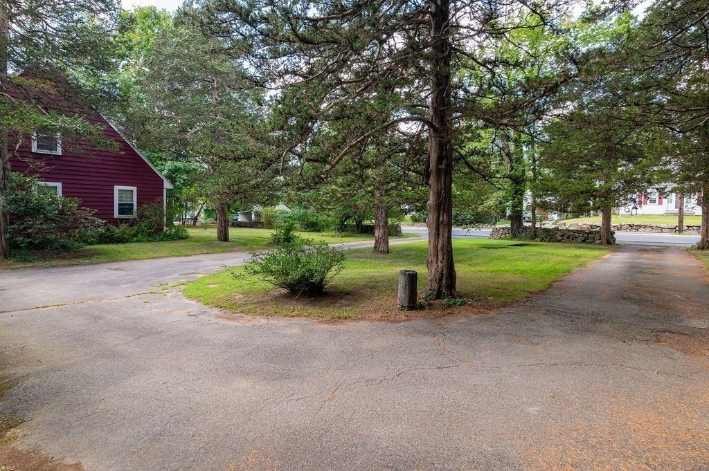 1248 Pleasant St Property Photo 30
