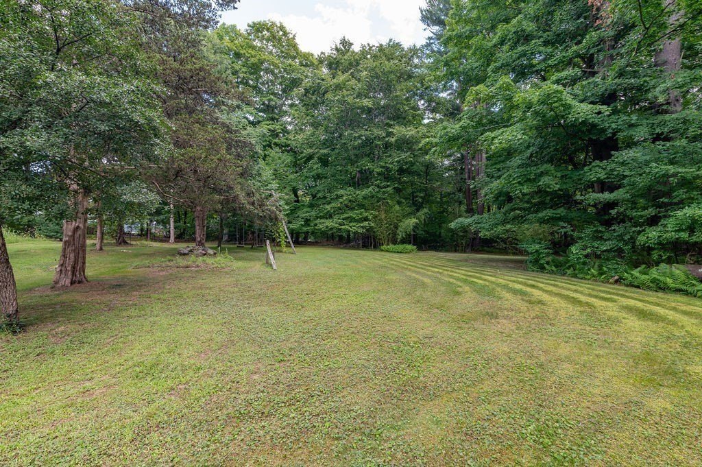 1248 Pleasant St Property Photo 31