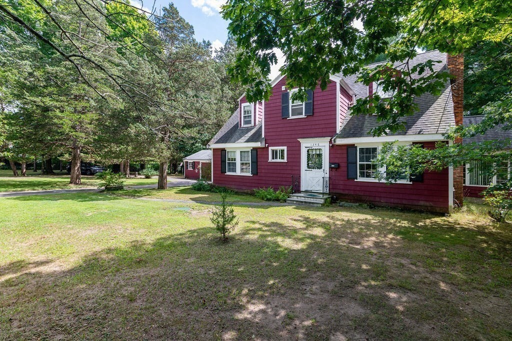 1248 Pleasant St Property Photo 37