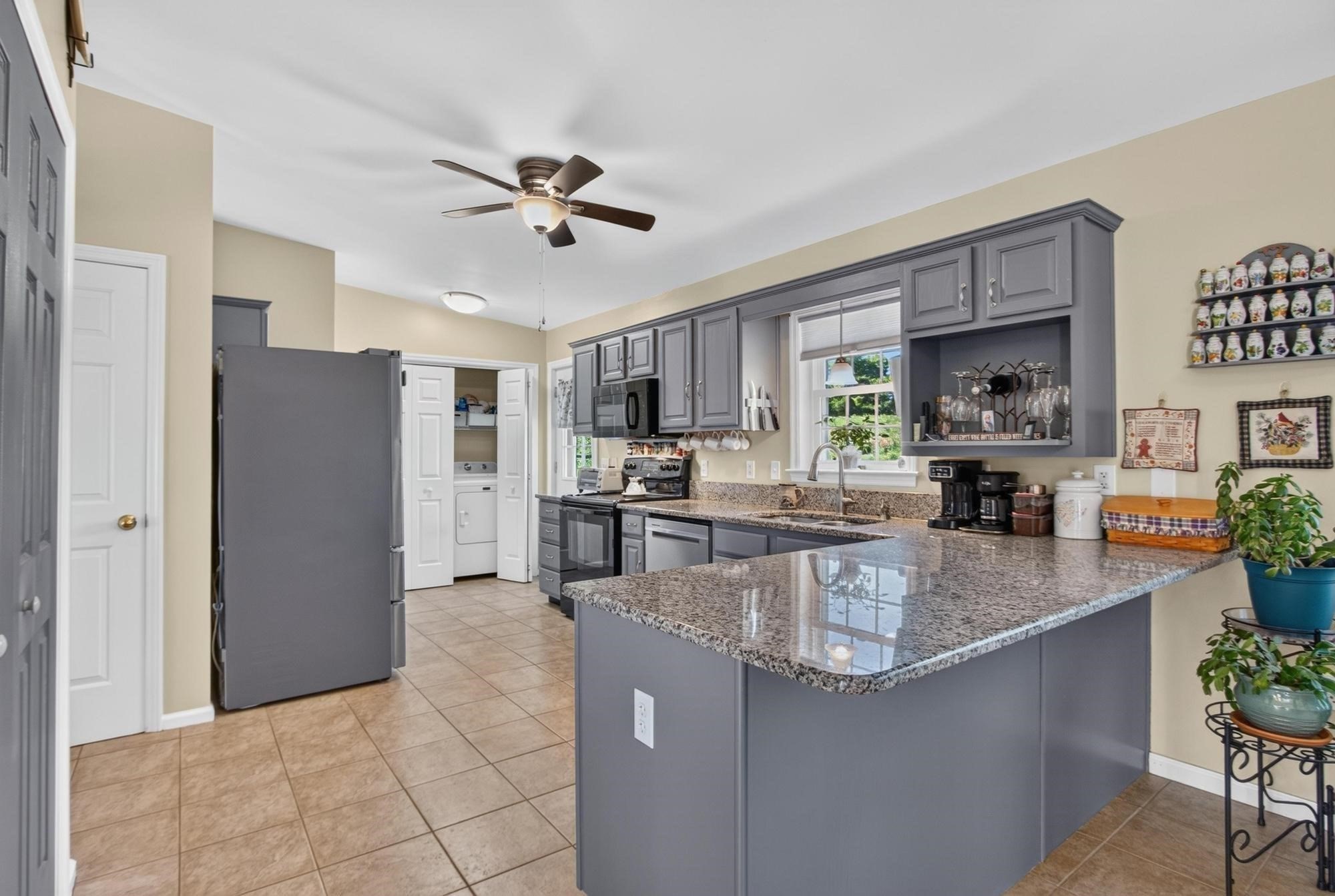 528 Wauwinet Rd Property Photo 11