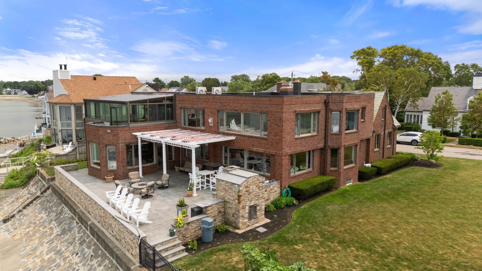 128 Shore Ave Property Photo 1