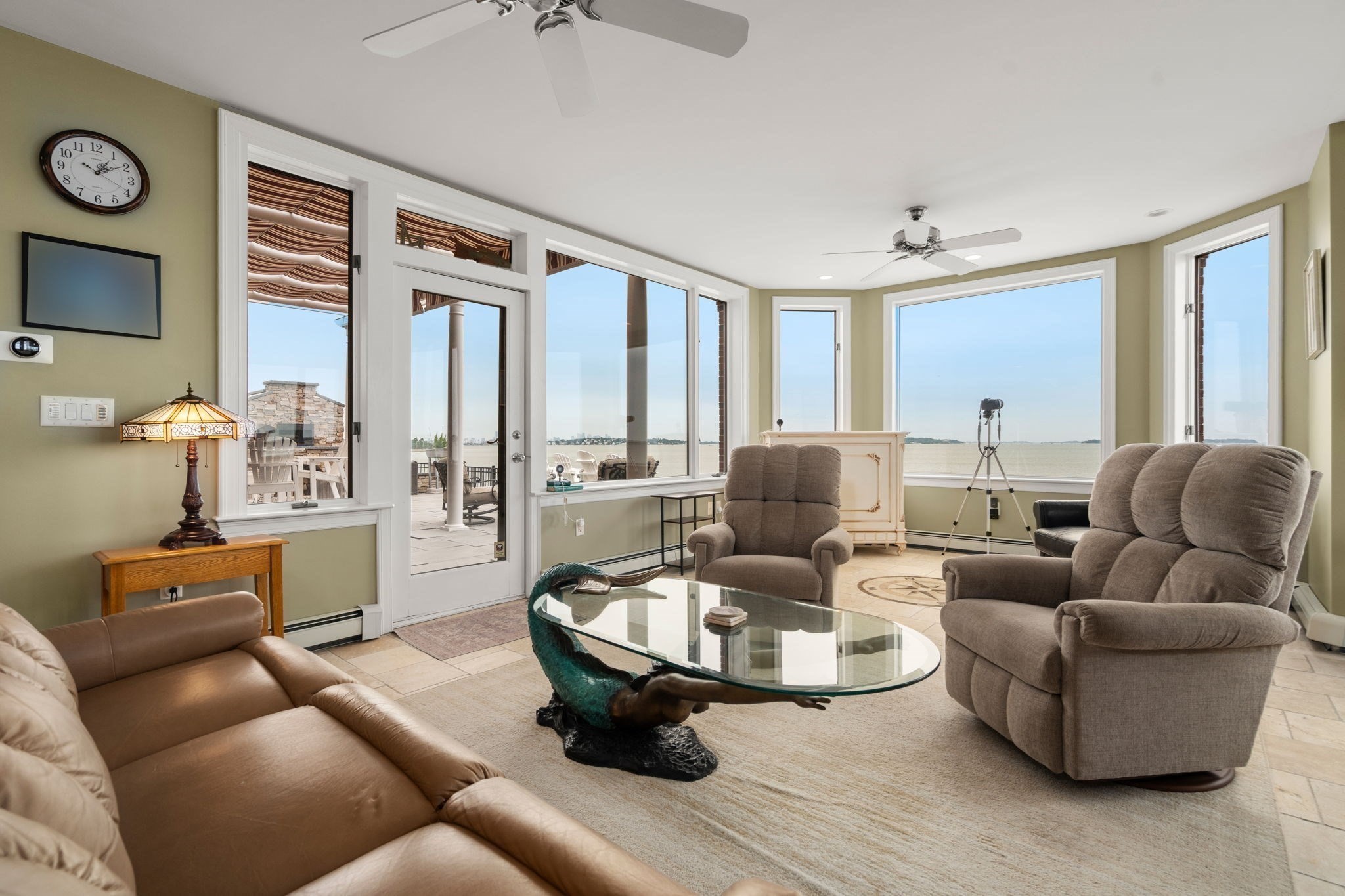 128 Shore Ave Property Photo 17