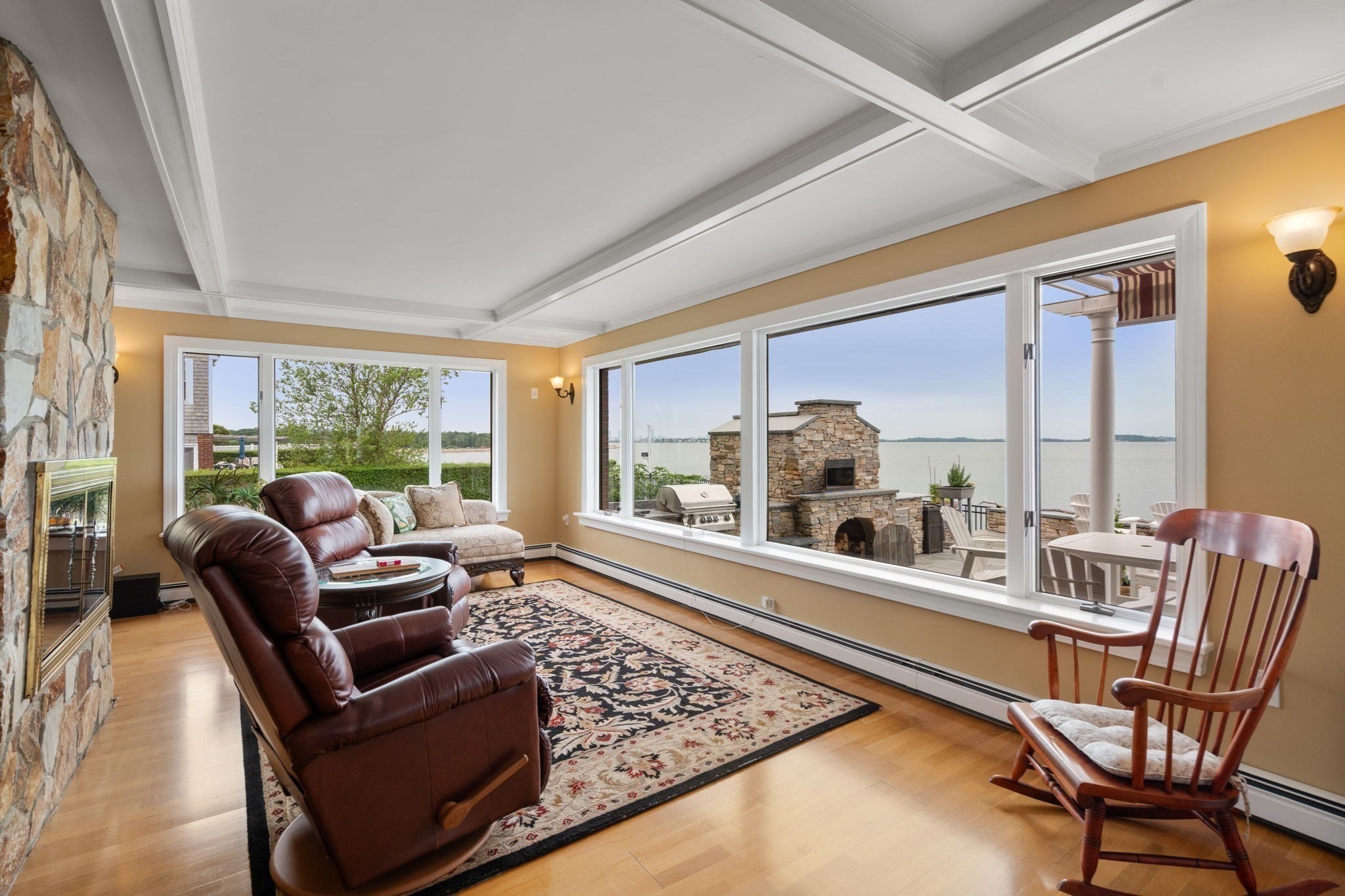 128 Shore Ave Property Photo 21