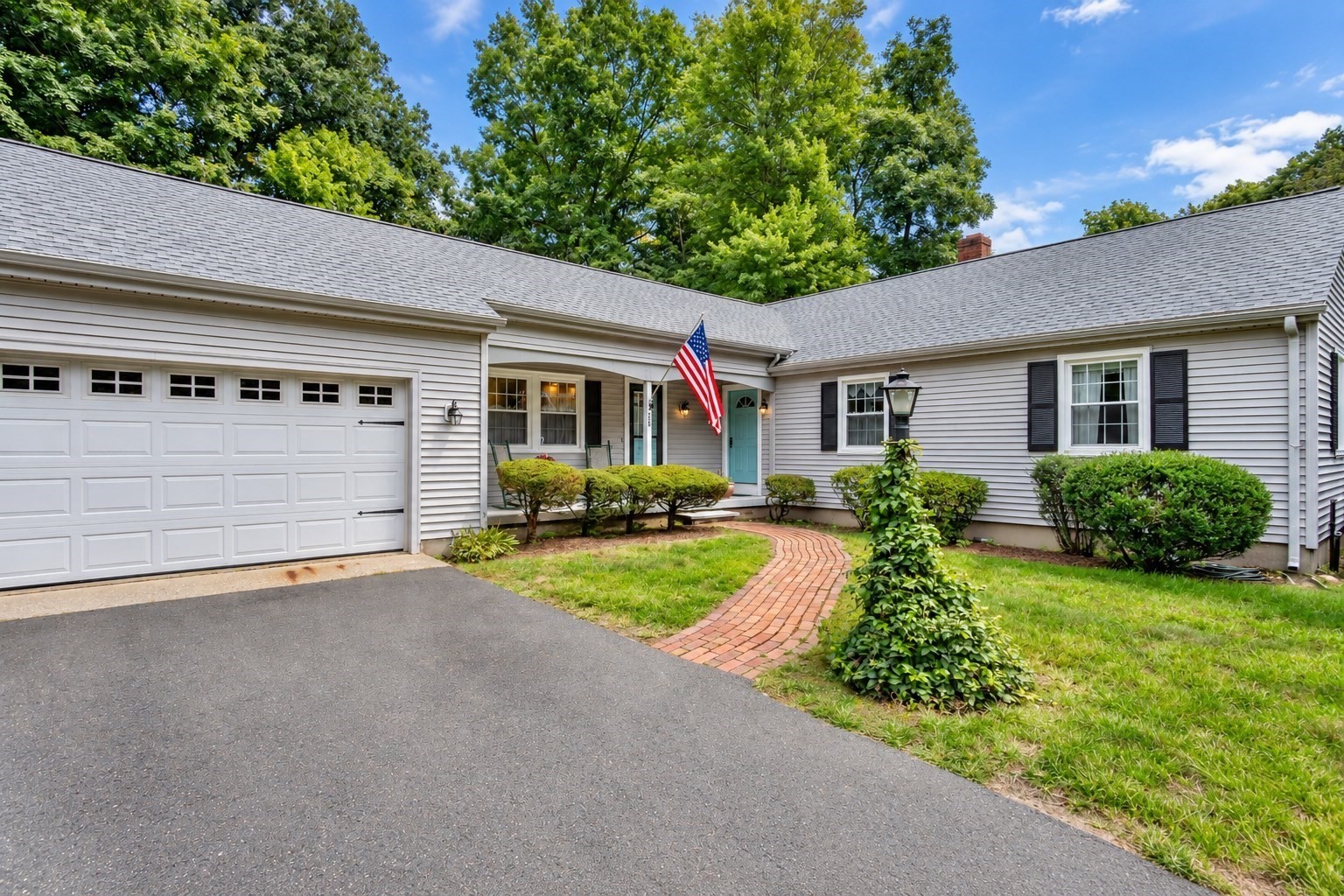 26 Morningside Drive Property Photo 2