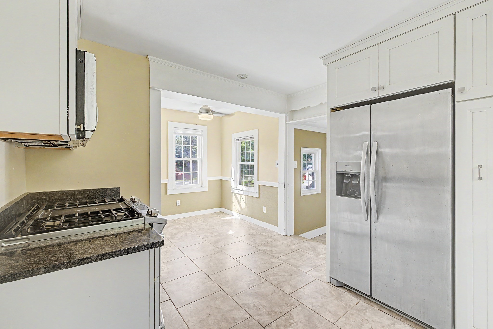 1161 E Mountain Rd Property Photo 7