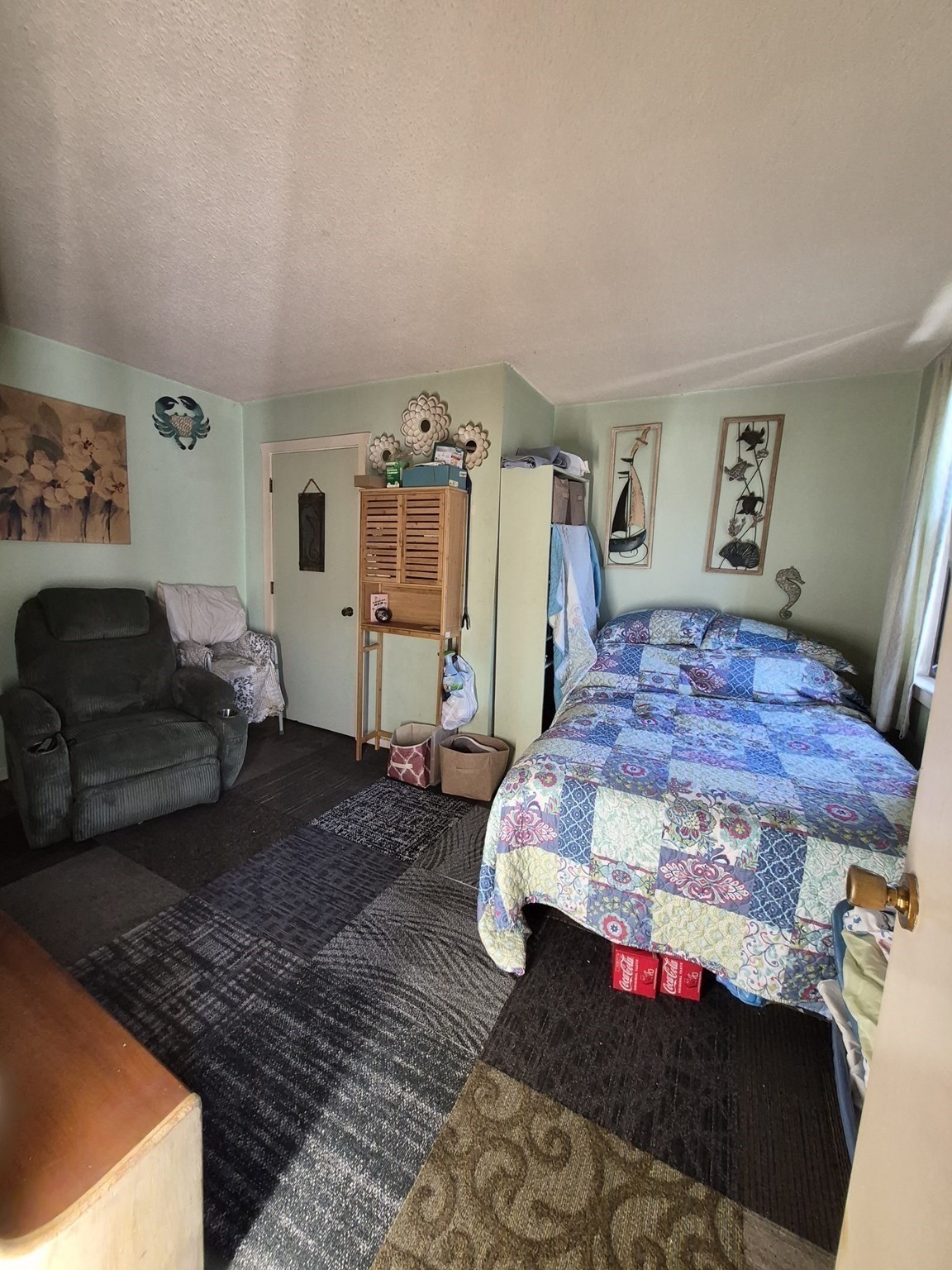 158 Adams St Property Photo 9