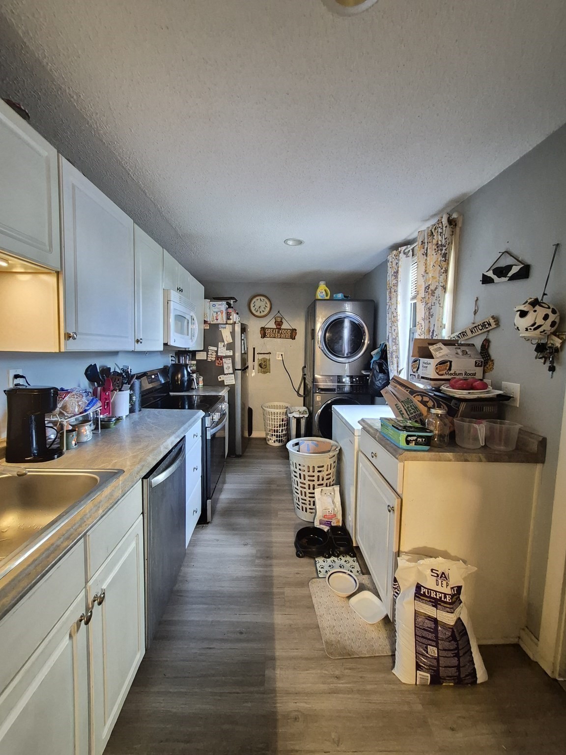 158 Adams St Property Photo 13