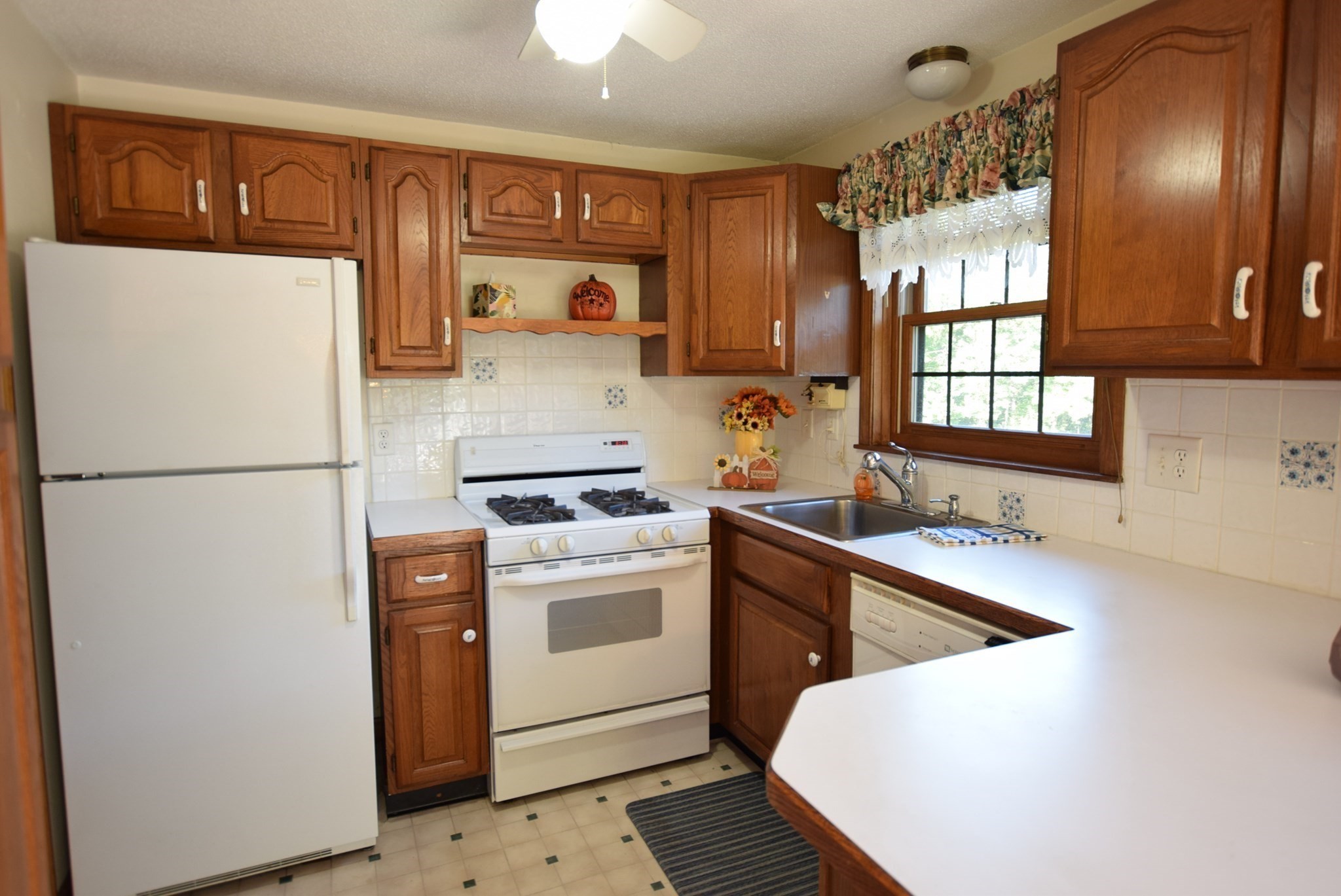 C1 Scotty Hollow Dr # C1 Property Photo 2