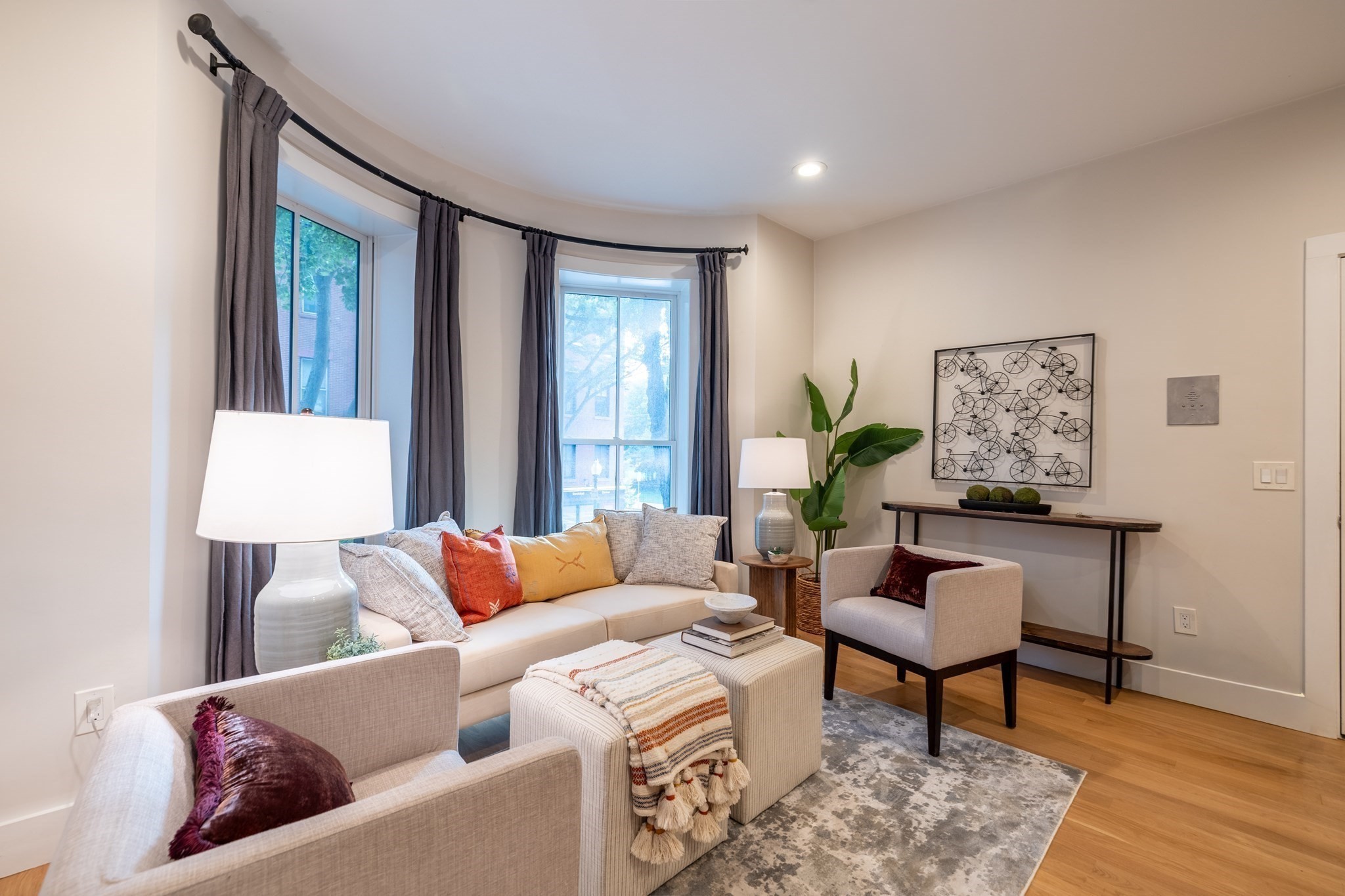 55 E Springfield St # 2 Property Photo 17