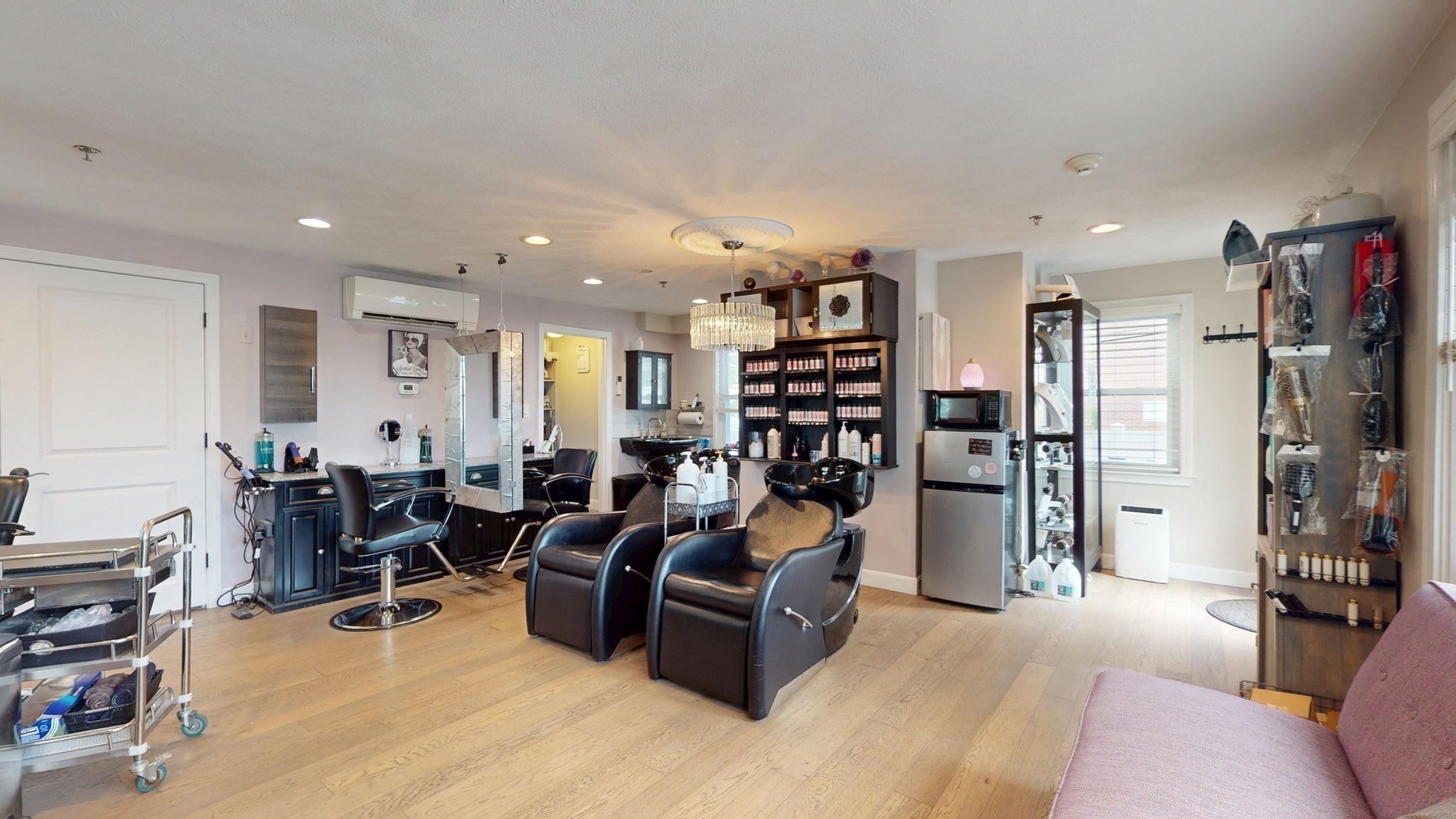 400 Main Property Photo 31
