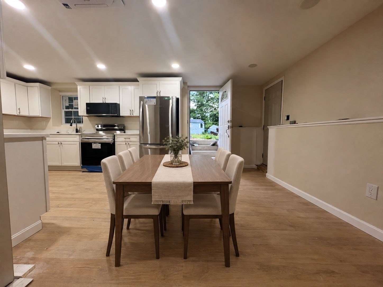 8 Birch Ln # A Property Photo 2