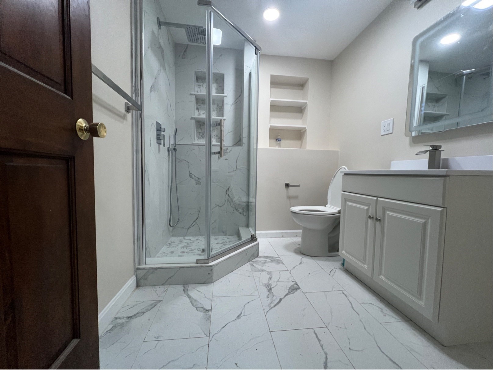 8 Birch Ln # A Property Photo 11