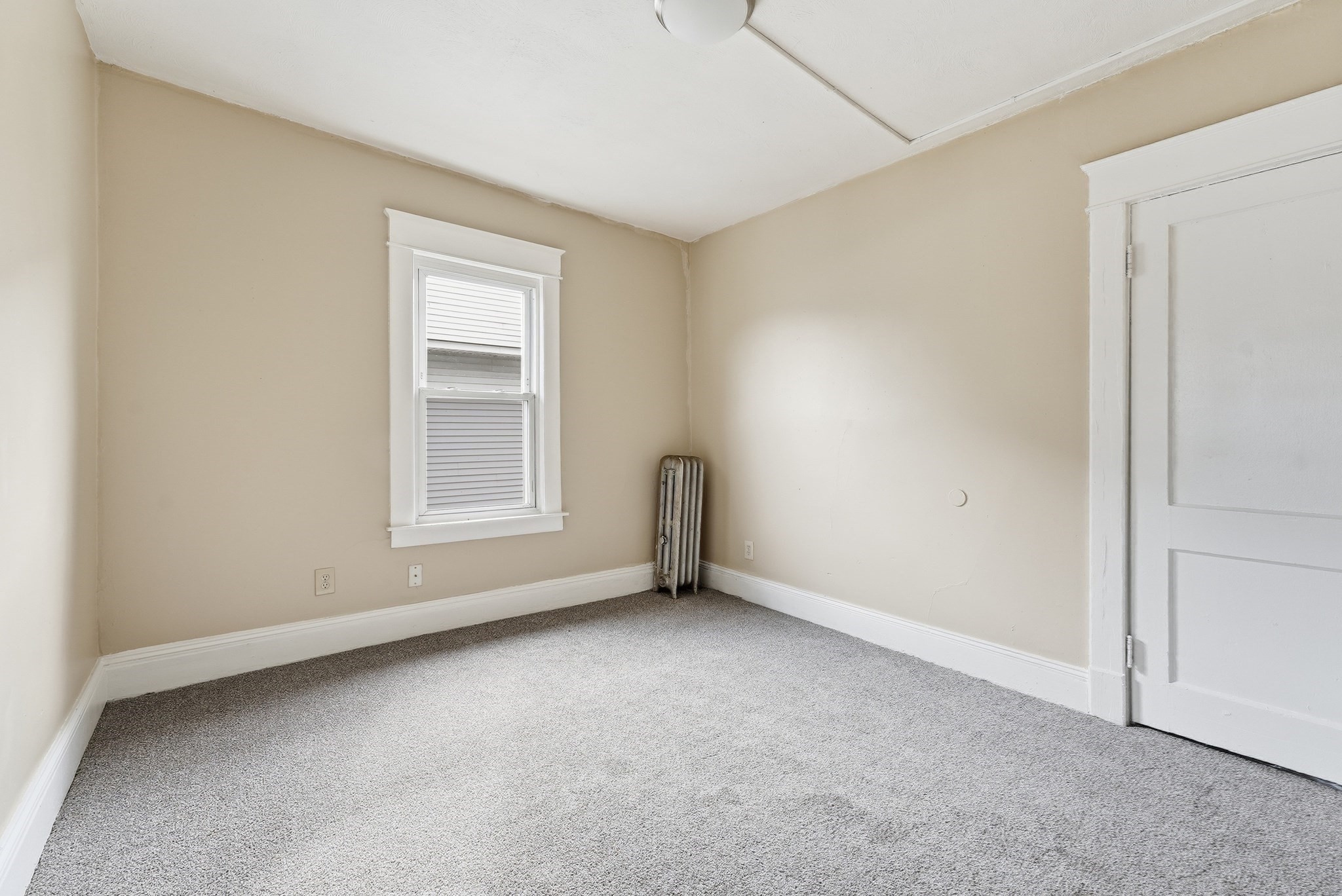 1200 Grattan # 3r Property Photo 18