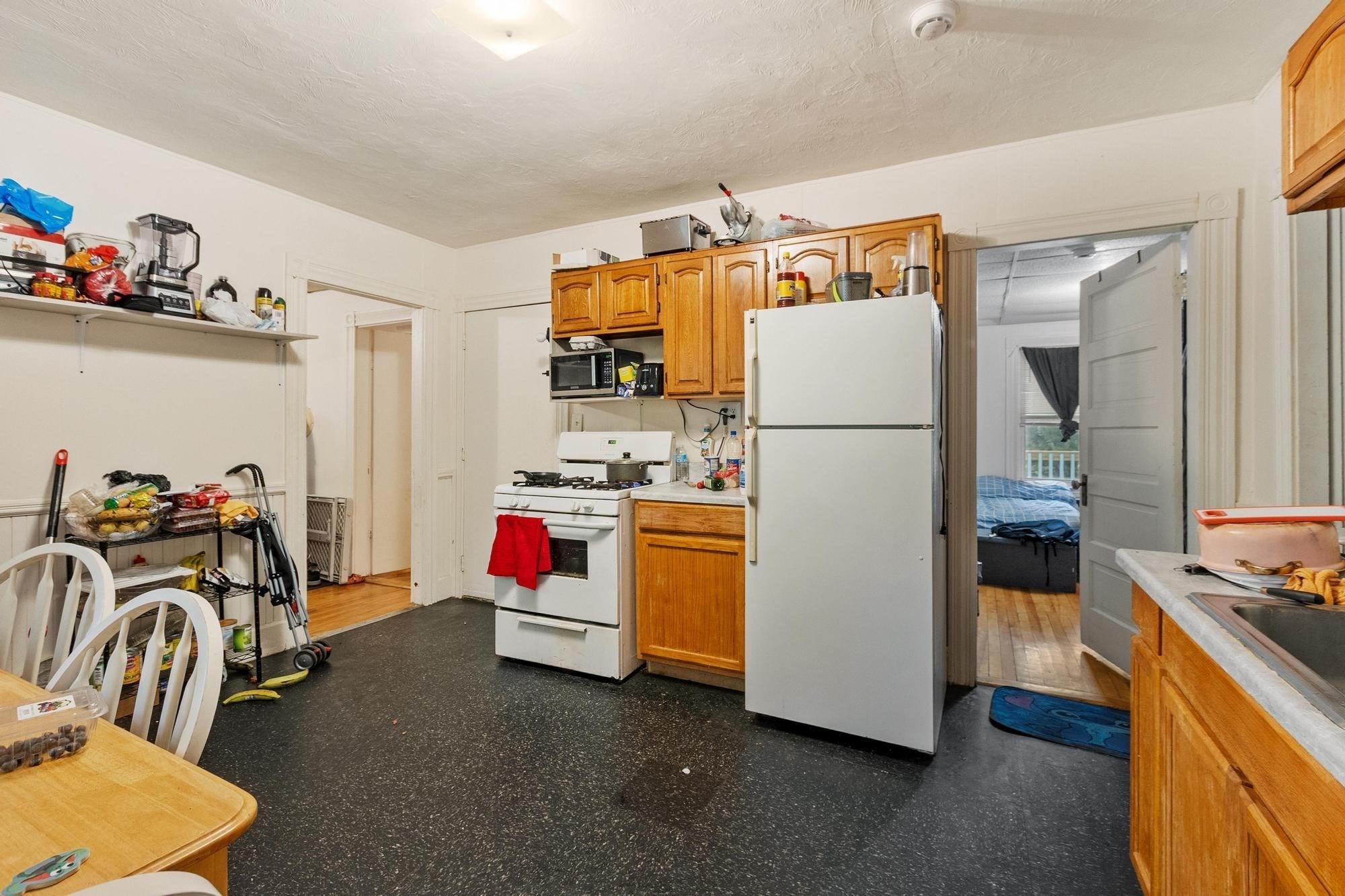 11 Nutting St Property Photo 13