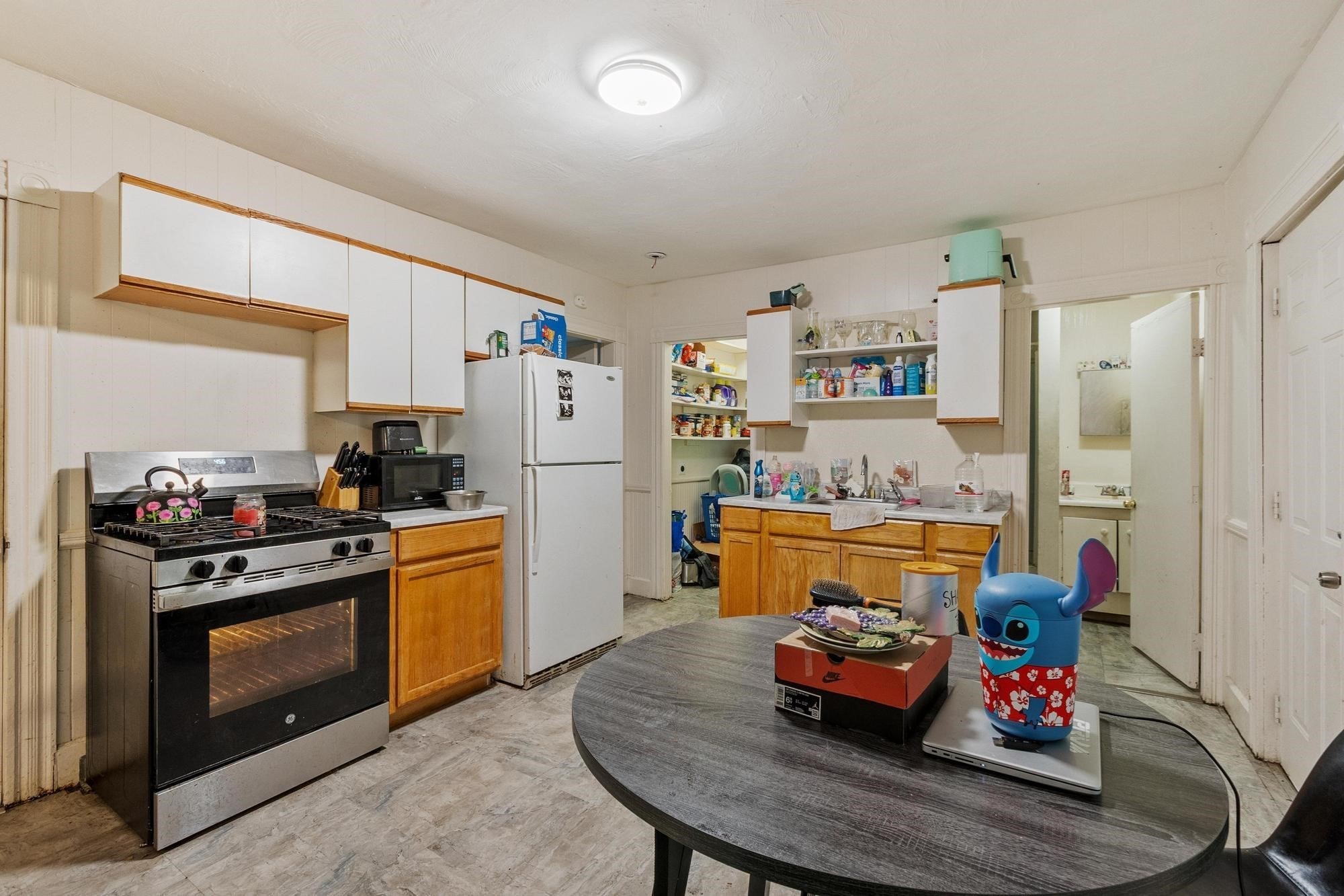 11 Nutting St Property Photo 19