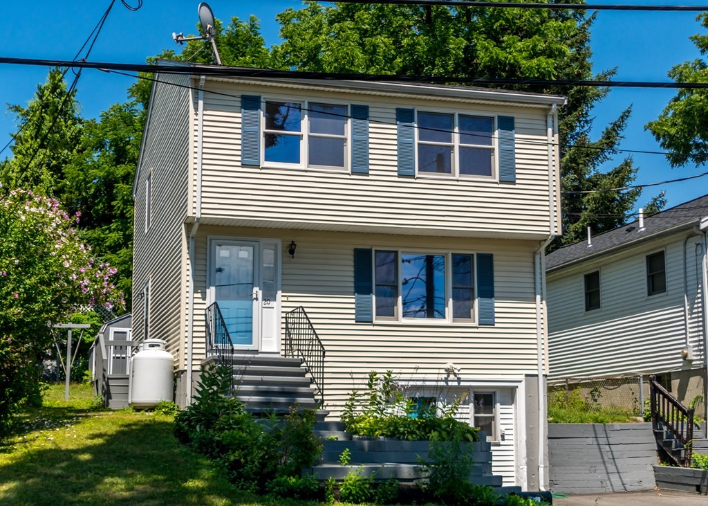 20 Smart Street # 20 Property Photo 2