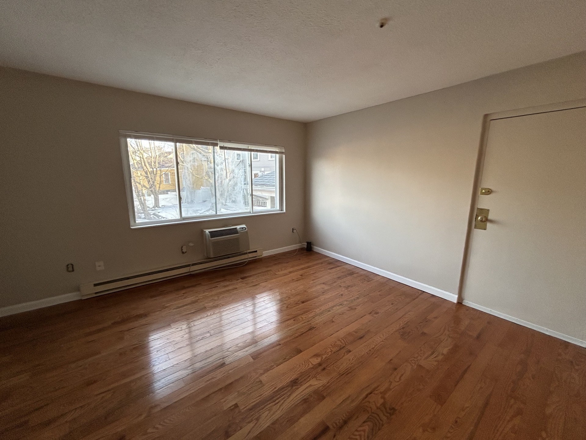 81 Pond St # 24b Property Photo 2