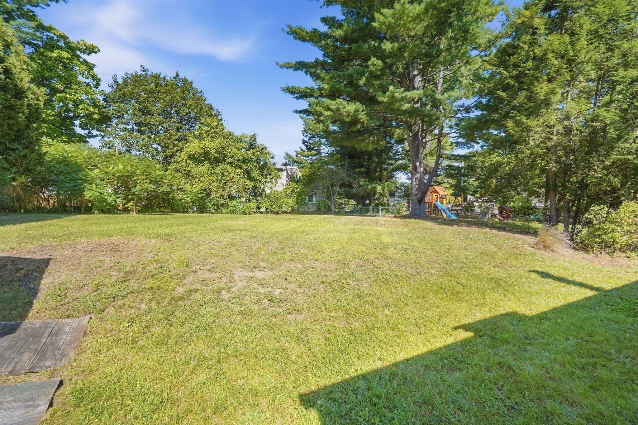24 Grandview St Property Photo 20