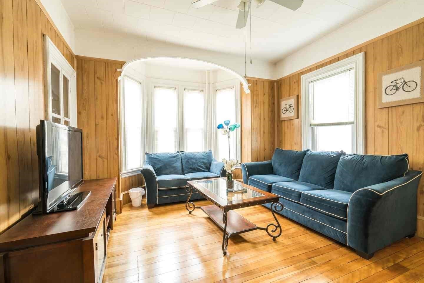 53 Chester # 2 Property Photo 1