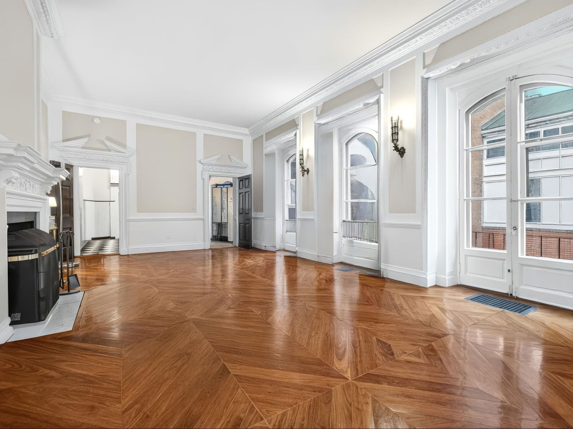 93 Beacon Street # 5 Property Photo 1