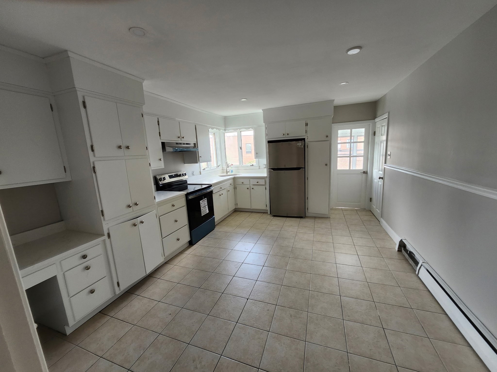 115 Clarence Street # 2 Property Photo 1