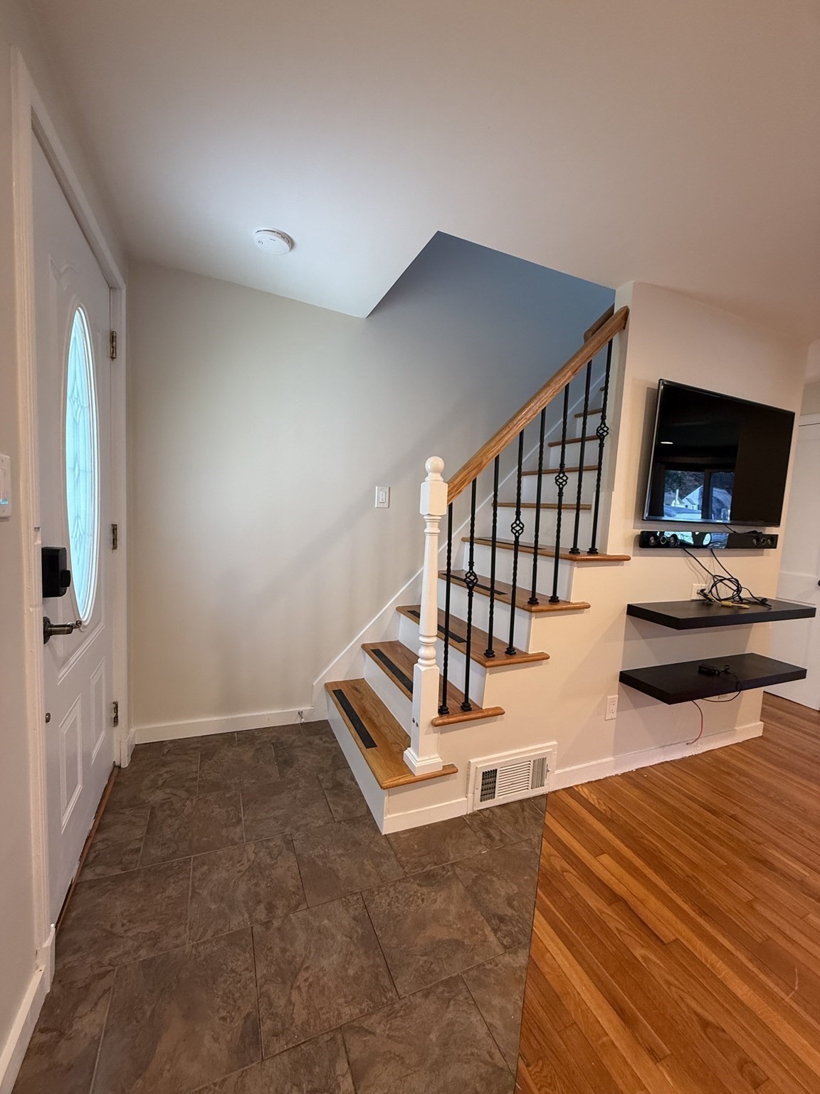 58 Bailey St Property Photo 12