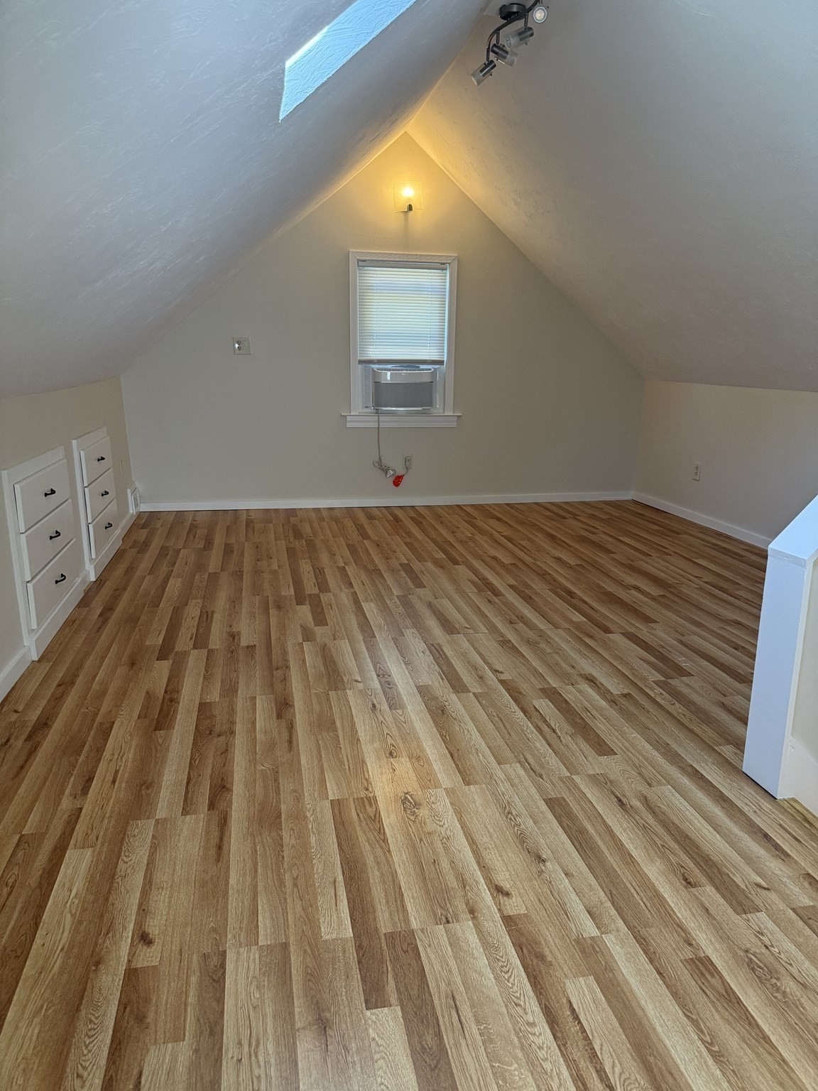 58 Bailey St Property Photo 13