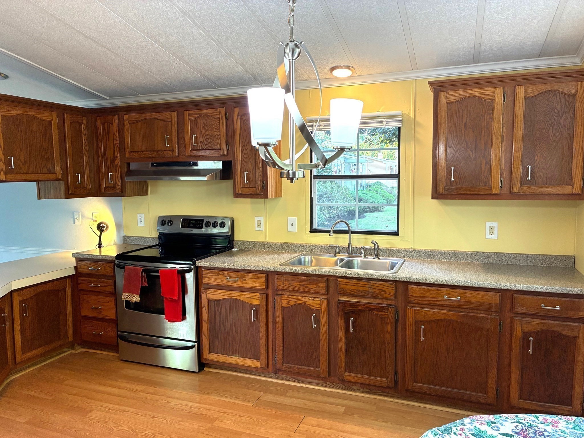 8a Lisa Cir. Property Photo 9