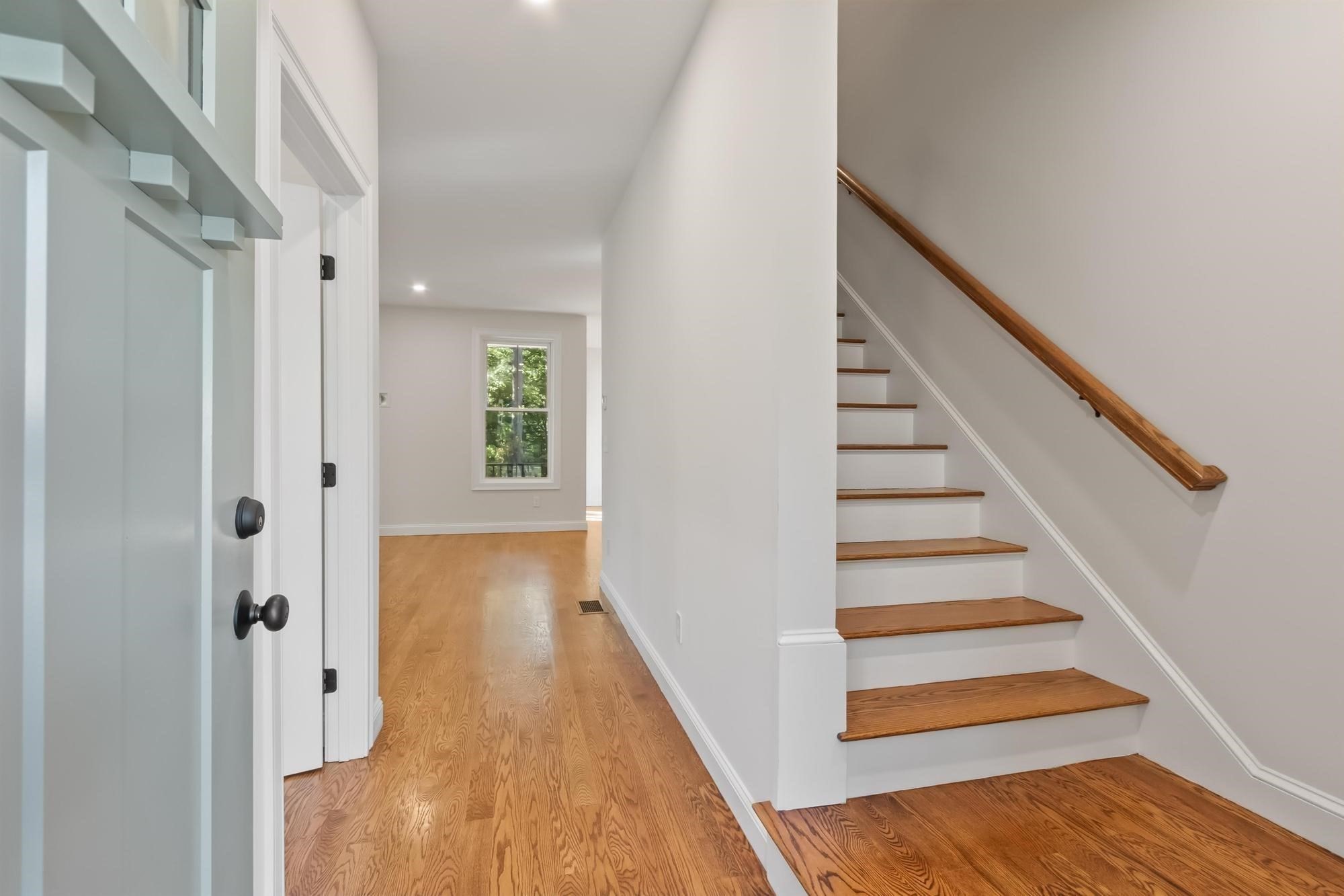 96 King St Property Photo 8