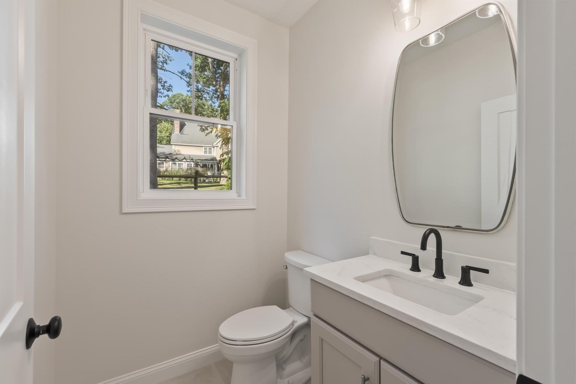 96 King St Property Photo 21